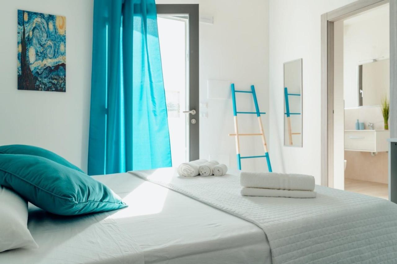 16Miglia Hotell La Caletta Exteriör bild