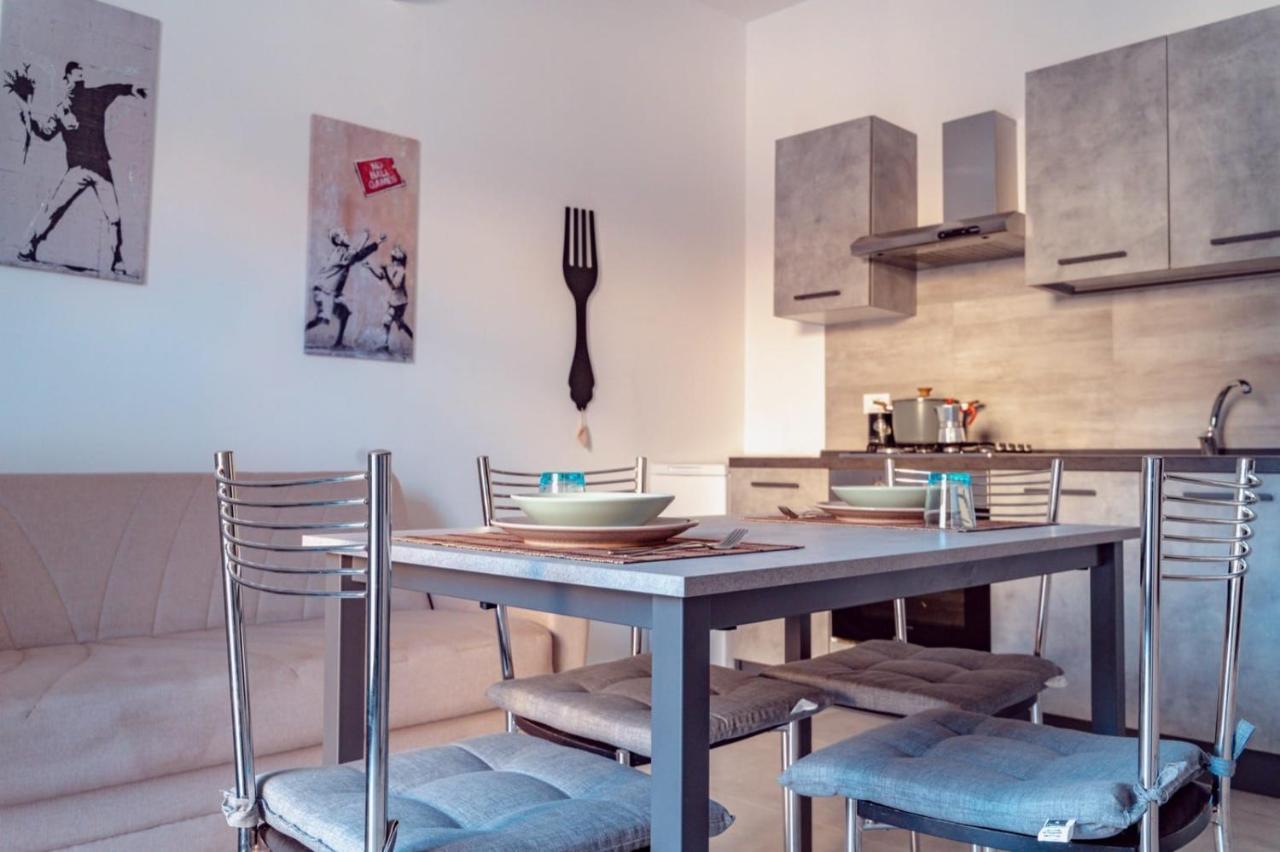 16Miglia Hotell La Caletta Exteriör bild