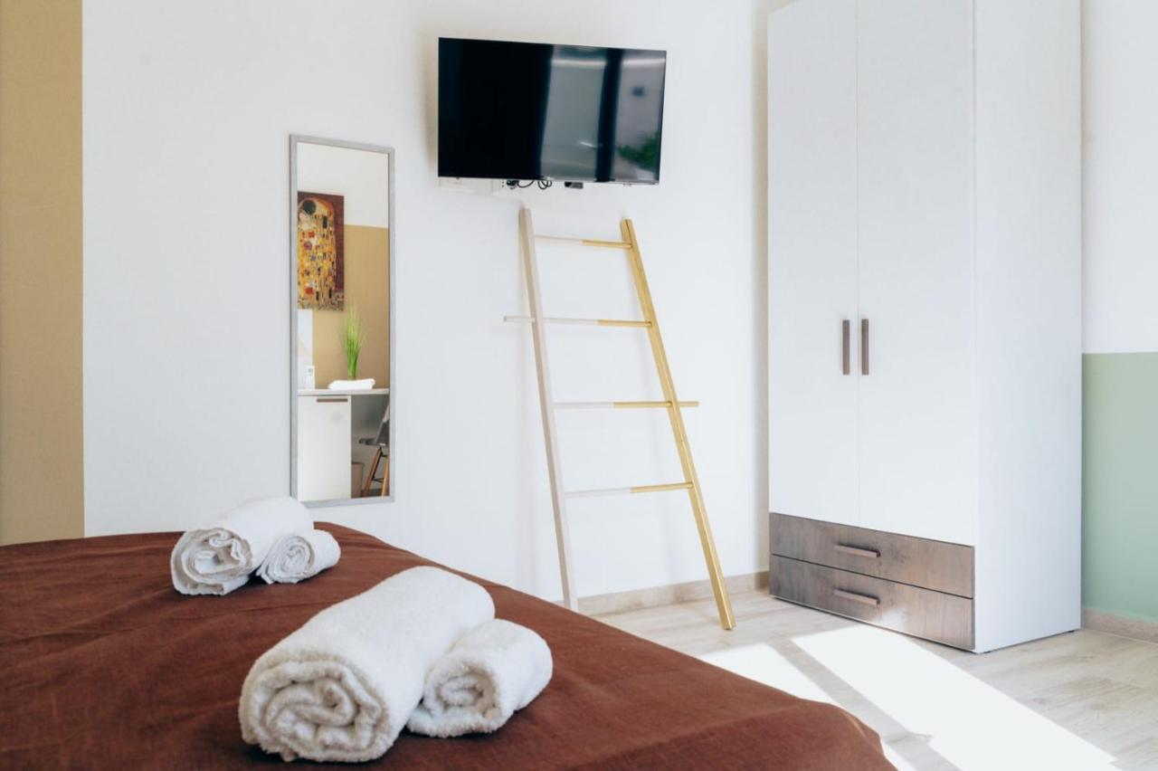 16Miglia Hotell La Caletta Exteriör bild