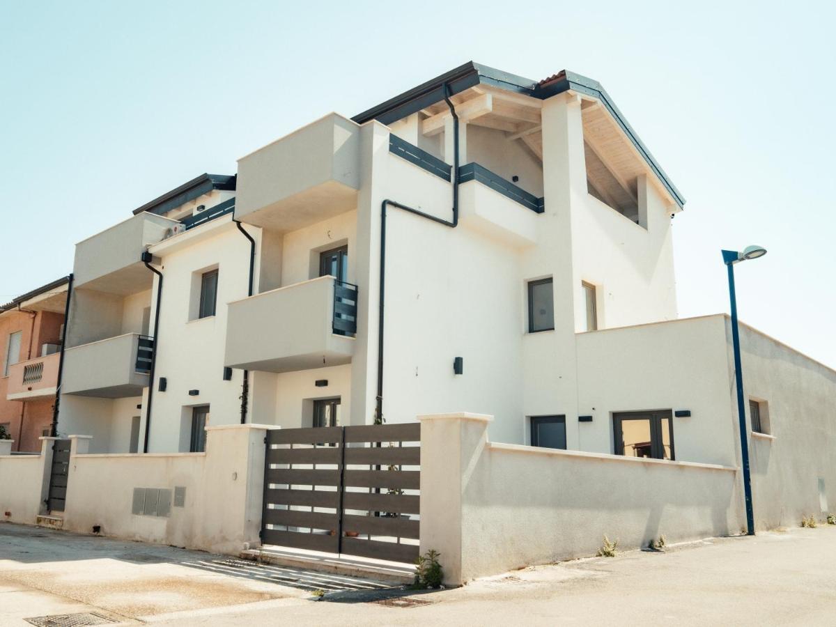 16Miglia Hotell La Caletta Exteriör bild
